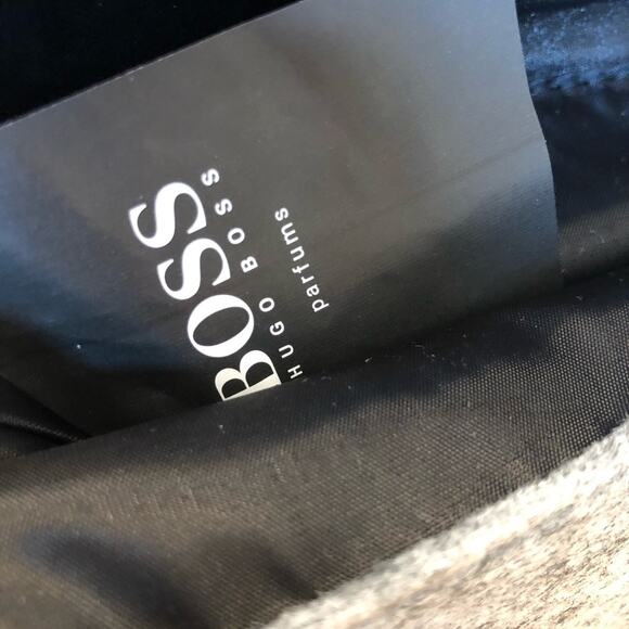 Boss parfums cosmetic bag gray black faux leather felt logo designer minimalist - Picture 5 of 5